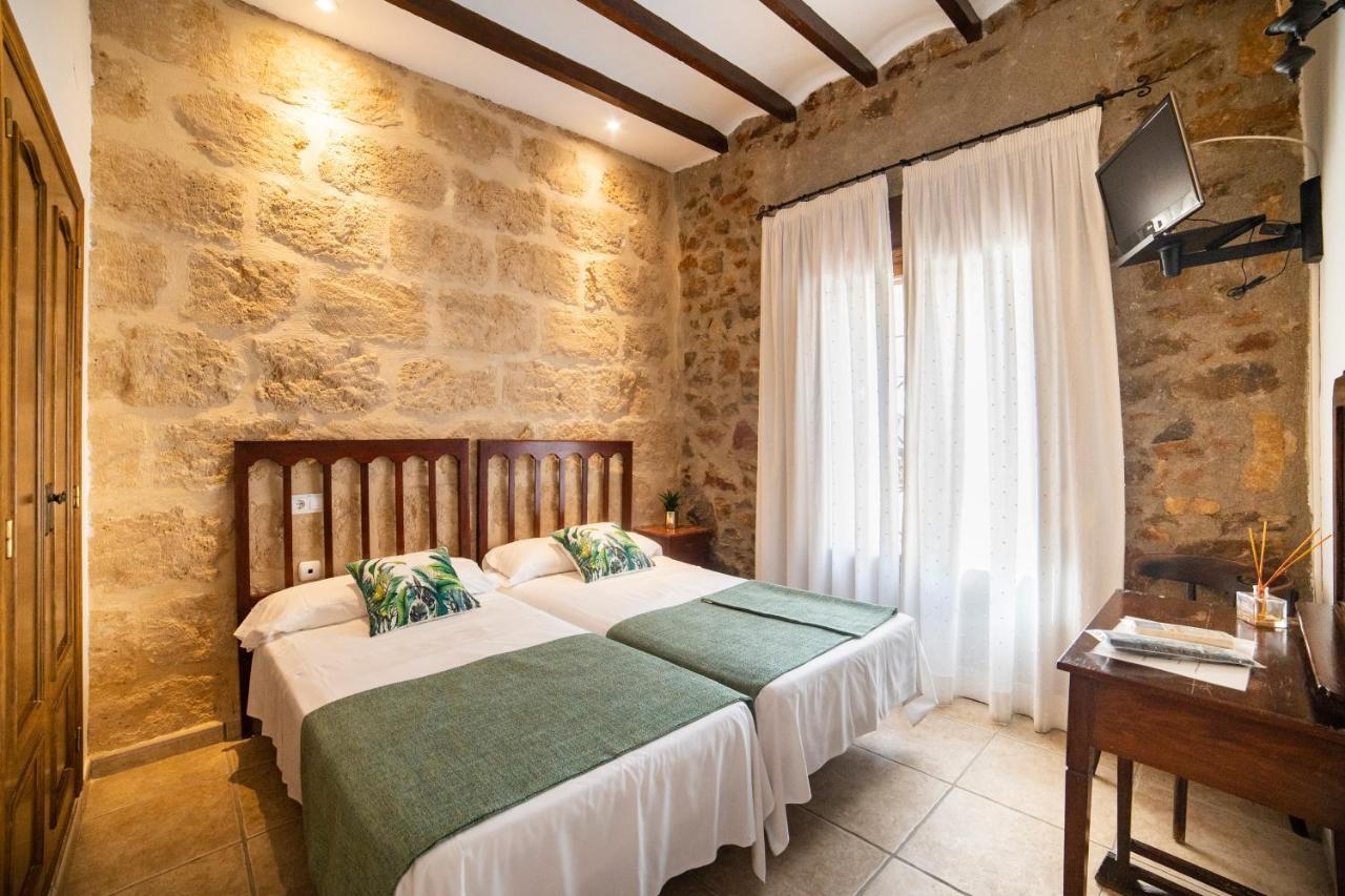 Hostal Tres Molins Jesus Pobre Eksteriør billede