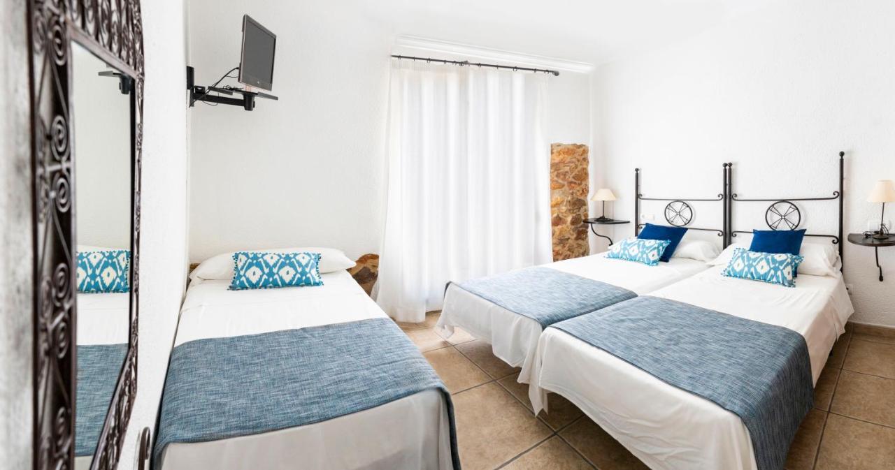 Hostal Tres Molins Jesus Pobre Eksteriør billede