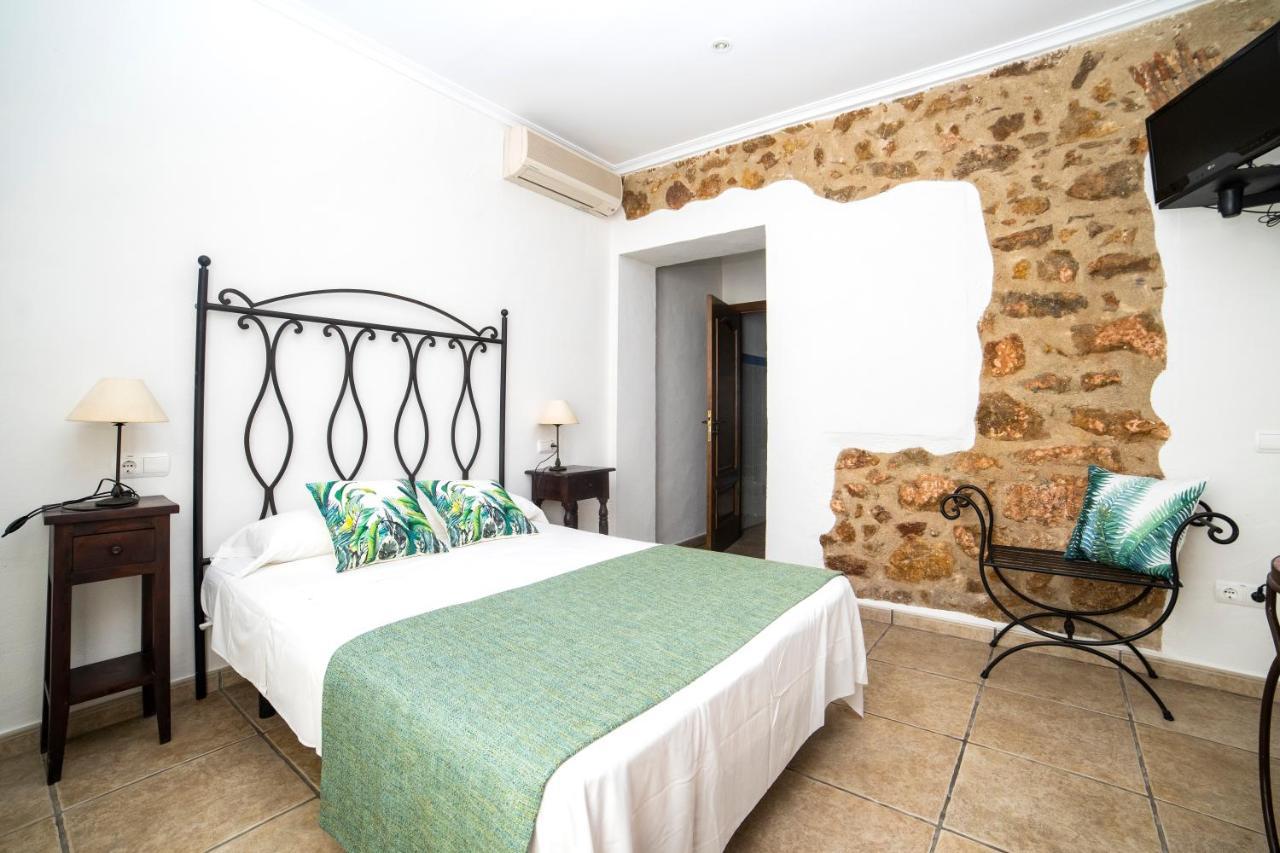 Hostal Tres Molins Jesus Pobre Eksteriør billede